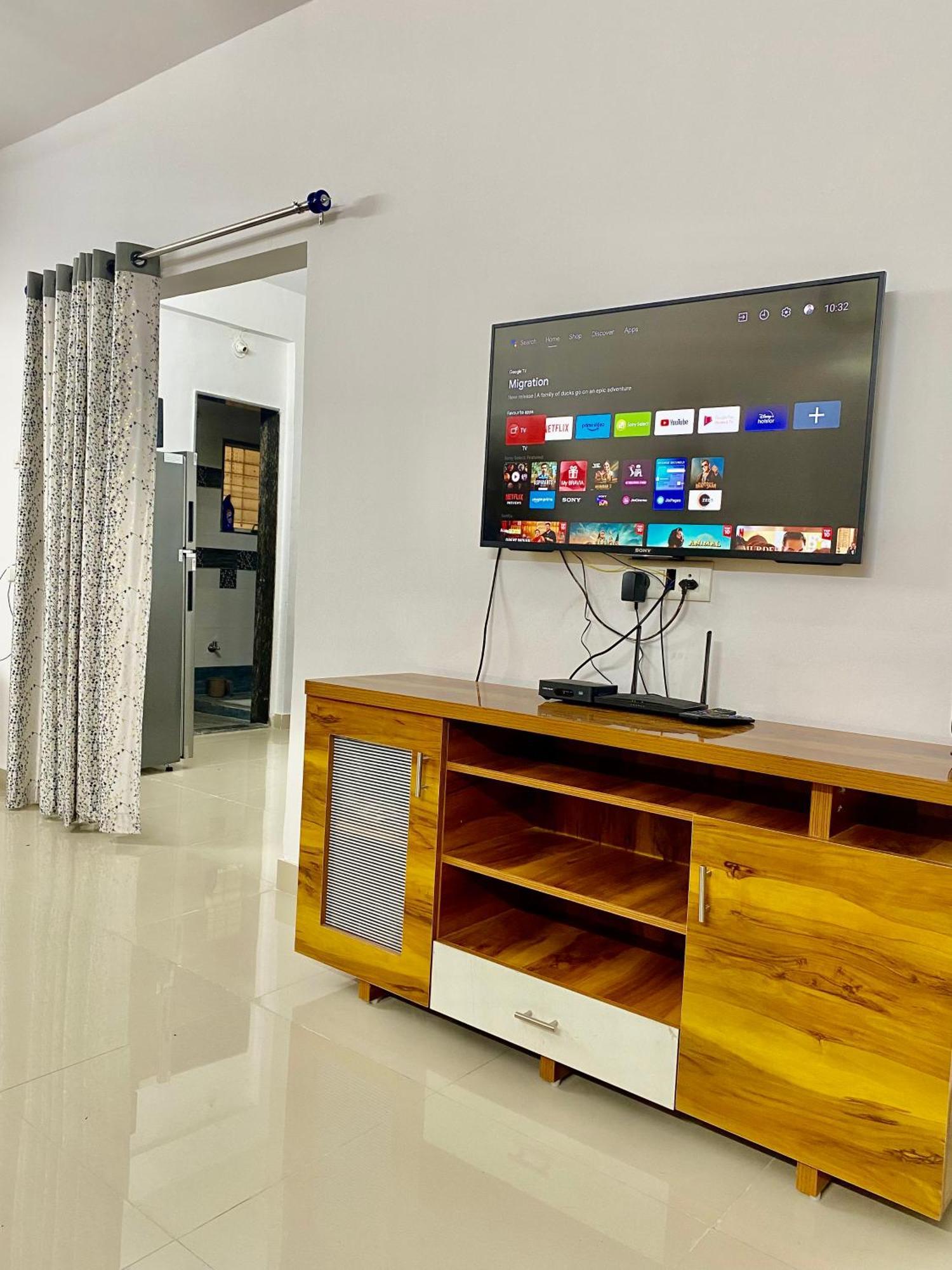 Apartment 2 Bhk Ac Pune